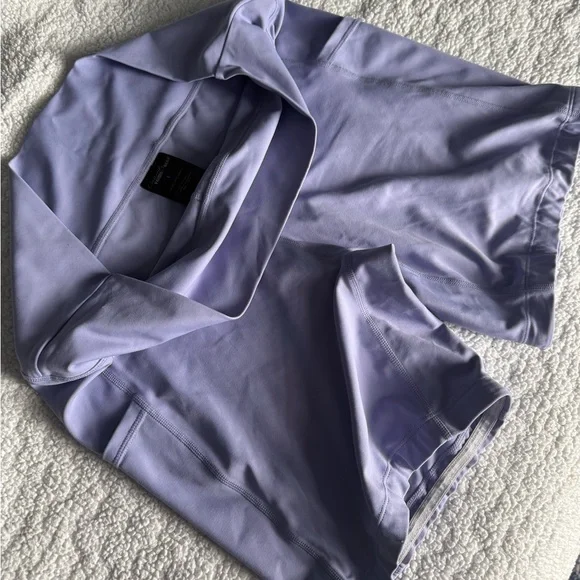 CVG Lavender Women’s Athletic Shorts L 7” - Picture 1 of 2